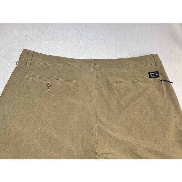 Quicksilver Amphibian Men’s Shorts Khaki Brown Size 42 X 9 | 4 Way Stretch Chino - Picture 13 of 13